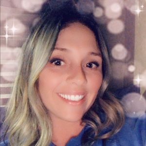 Meet your Posher, Brittney